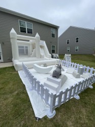 White Luxe Ball Pit W/ Soft Play